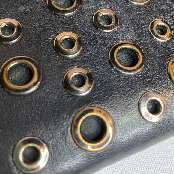 Anya Hindmarch Gunmetal Hardware Eyelet Wallet in Black Leather - Picture 5 of 12